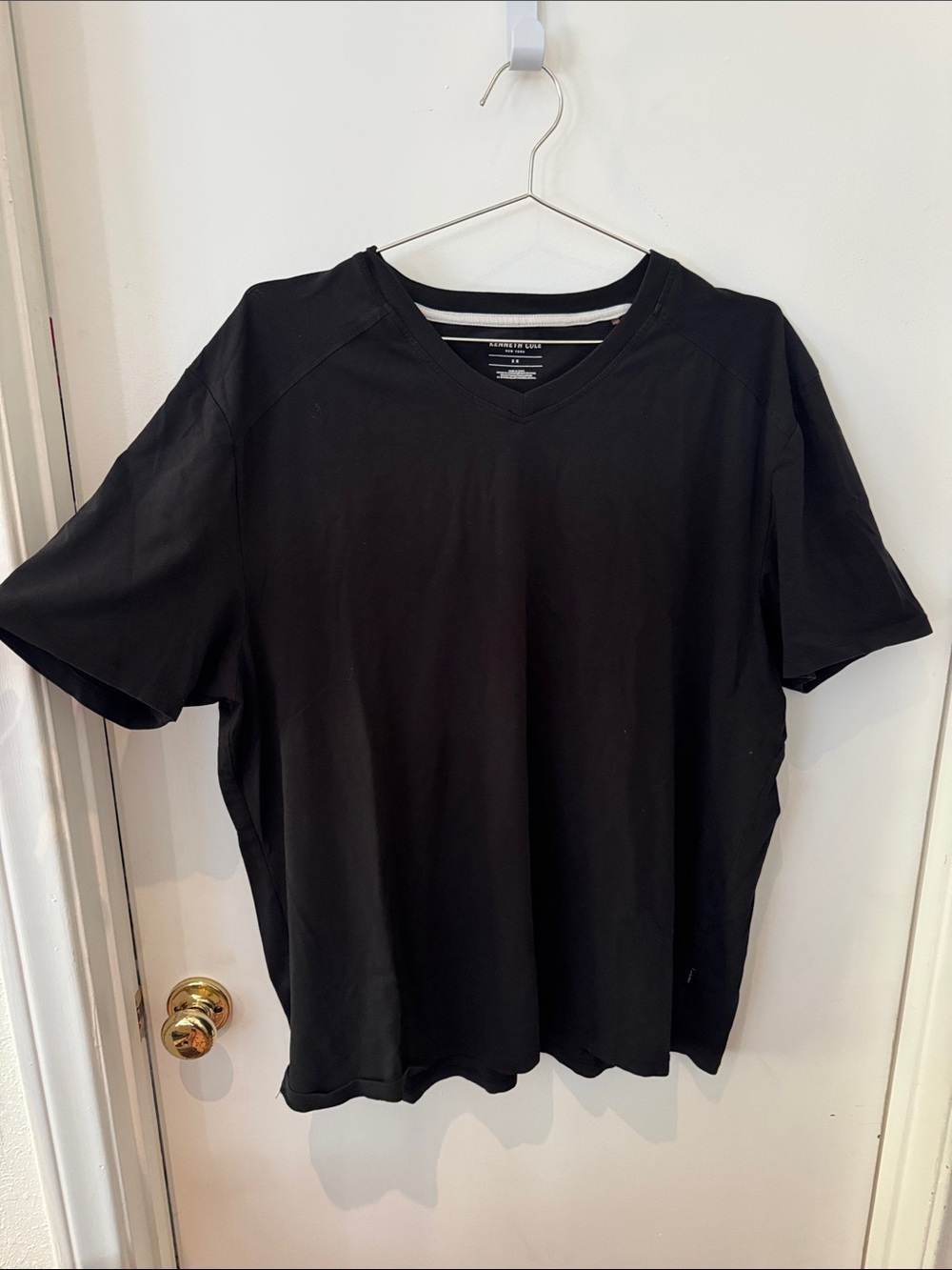 Kenneth Cole Men's Black V-Neck T-Shirt